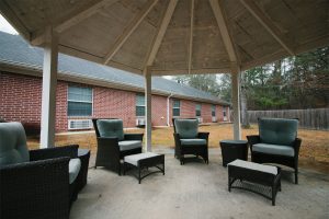 Outdoor seating facility at a skilled nursing facility